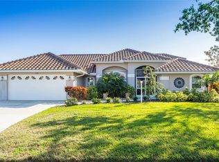 1130 Deardon Dr, Venice, FL 34292