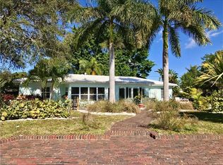 35 Dolphin Dr #A, Treasure Island, FL 33706
