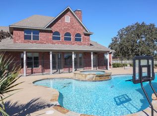 7601 Mill Run Rd, Athens, TX 75751