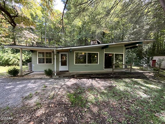 3rd image of 547 Ownby Cir