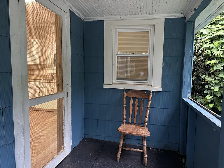 530 Park Ave #530 — Photo 9