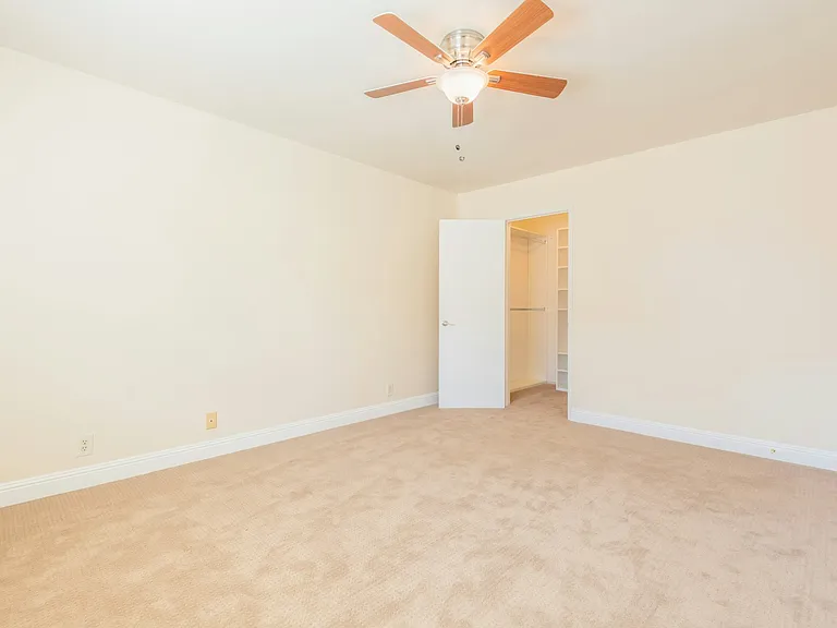 19 Belle Ave #9 — Photo 9
