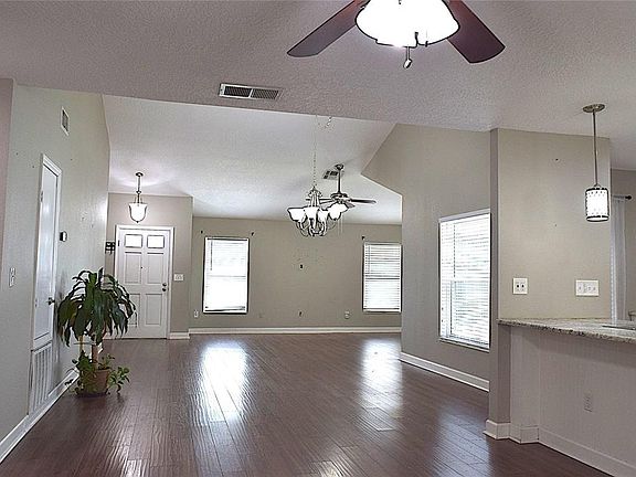 4th image of 2009 Branch Tree Ln