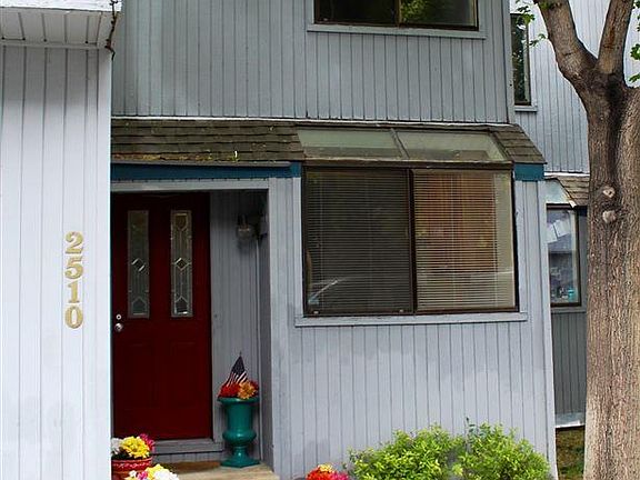 3rd image of 2510 Garfield Ct