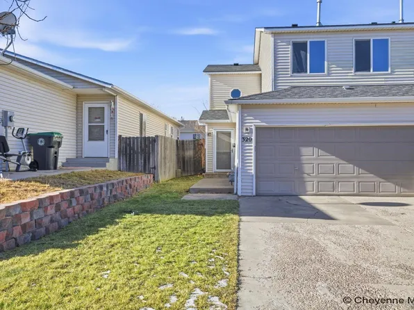 320 Hunters Way, Cheyenne, WY 82007