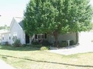 340 Hollow Ridge Dr, Athens, GA 30607