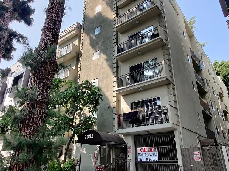 Lanewood Court Apartments — Photo 34