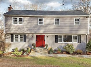 9 Palma Rd, Somers, NY 10589