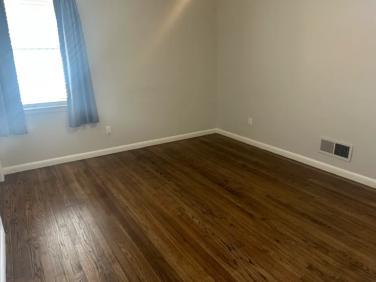 1511 Wysong Dr — Photo 10