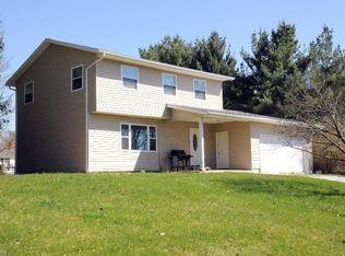61312 Greenbriar Dr, Cambridge, OH 43725