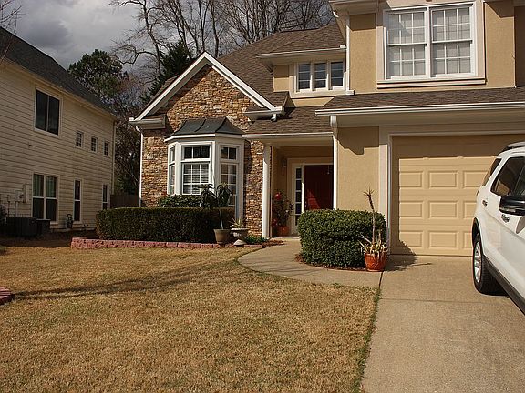 5th image of 2709 Harper Woods Dr