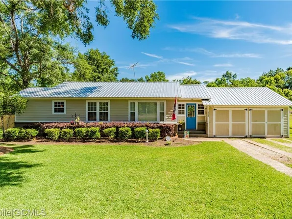 110 Hillside Dr, Chickasaw, AL 36611