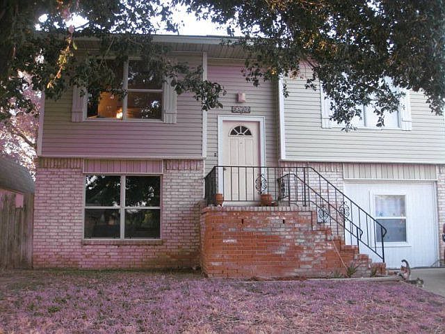 1st image of 2120 Heron Ave