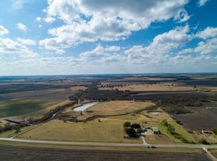 900 County Road 450, Thrall, TX 76578