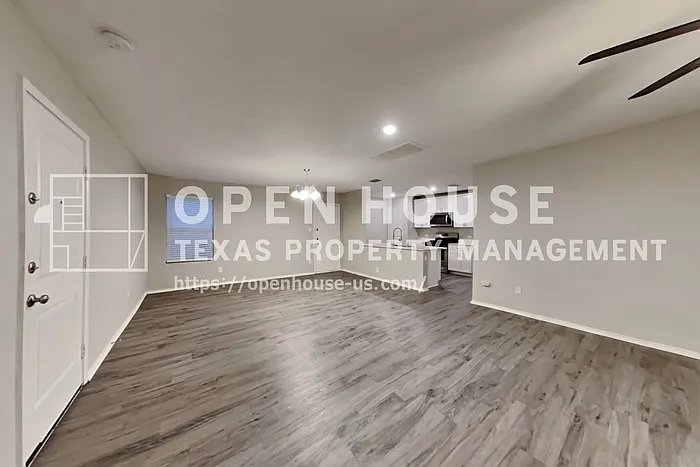 5529 McClelland St — Photo 3