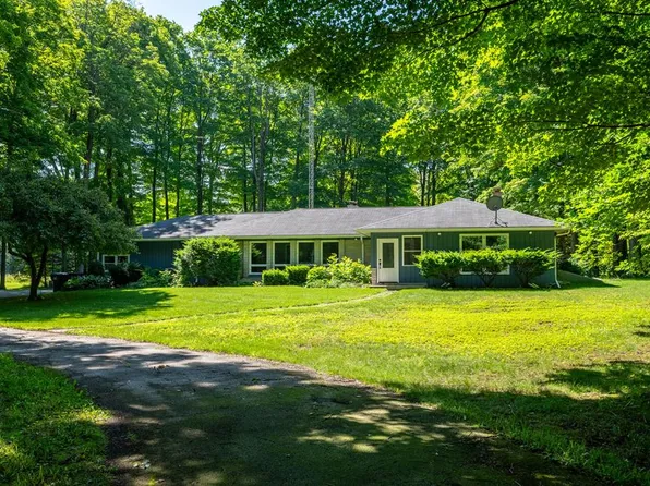 3130 James Way, Sturgeon Bay, WI 54235