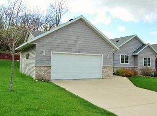 930 Rice St, Faribault, MN 55021