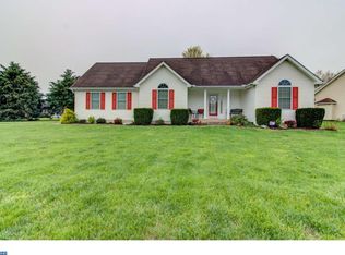 115 Gardenside Dr, Smyrna, DE 19977
