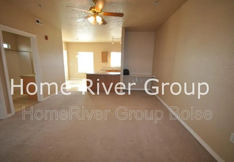 10183 W Rifleman Dr #104 — Photo 5