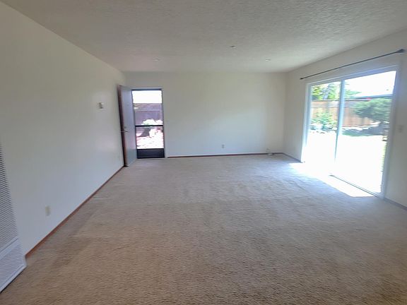 2nd image of 327 Bassett St #C