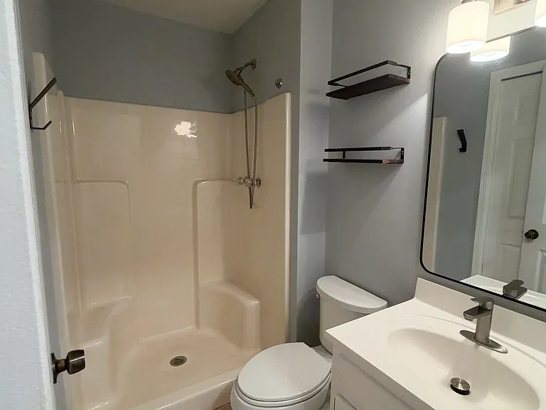 130 Sequoyah Dr — Photo 16