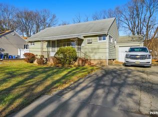 23 Colgate Rd, Oakland, NJ 07436