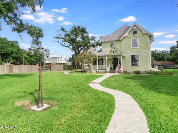 102 Kellogg Ave, Lake Arthur, LA 70549
