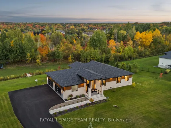 60 Synergy Way, Ottawa, ON K2W 0K3