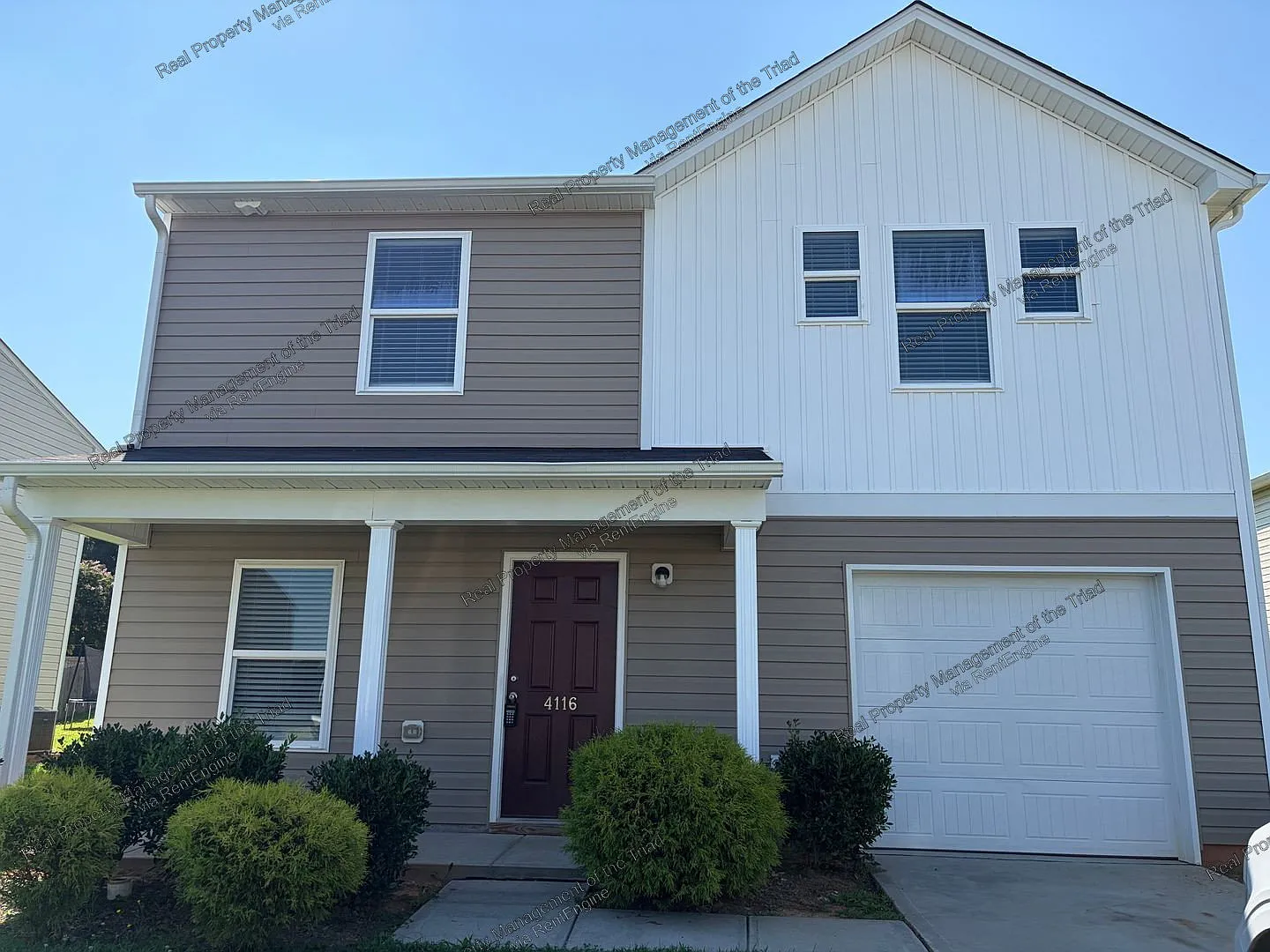 4 bed, 2.5 bath, 1801 sqft, $1,835 — Photo 1
