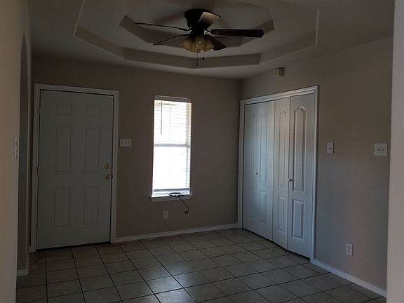 2nd image of 4716 Los Cerezos Dr