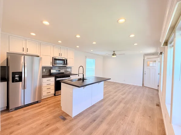 22339 S Cedar Dr #122A, Channahon, IL 60410