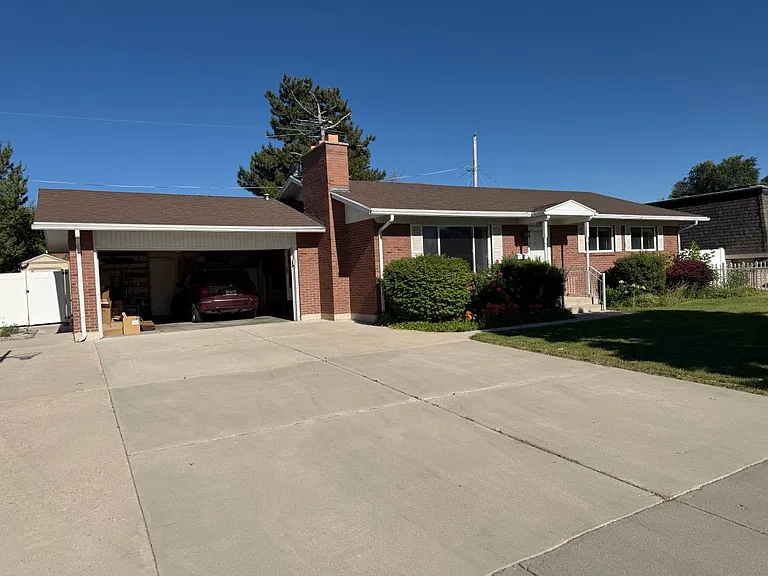 7097 S 230 E — Photo 21