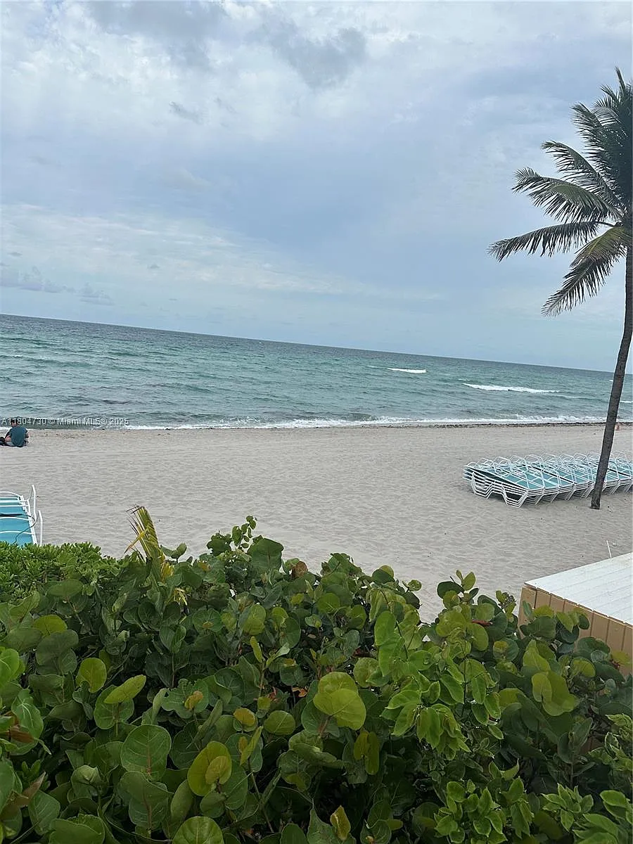 Building Photo - 2501 S Ocean Dr #1228