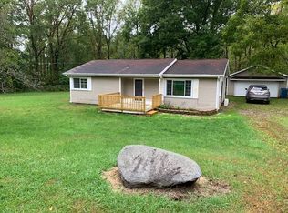 6526 Weber Dr, Manitou Beach, MI 49253