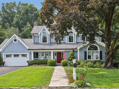 11 Gladstone Road, New Rochelle, NY, 10804