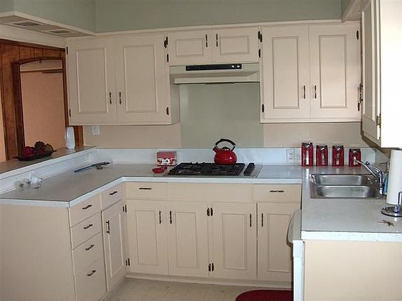 3rd image of 2237 Tealford Dr
