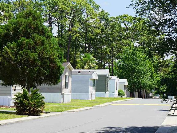 5th image of 7117 SW Archer Rd #1a9