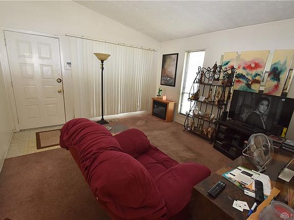 5th image of 4721 Caprice Dr #14