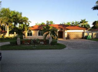 19751 SW 132nd Pl, Miami, FL 33177