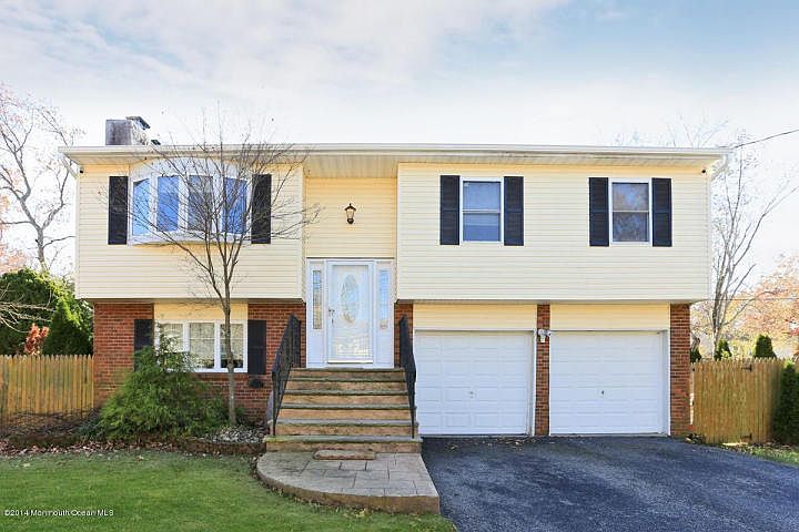 1st image of 8 Widgeon Dr