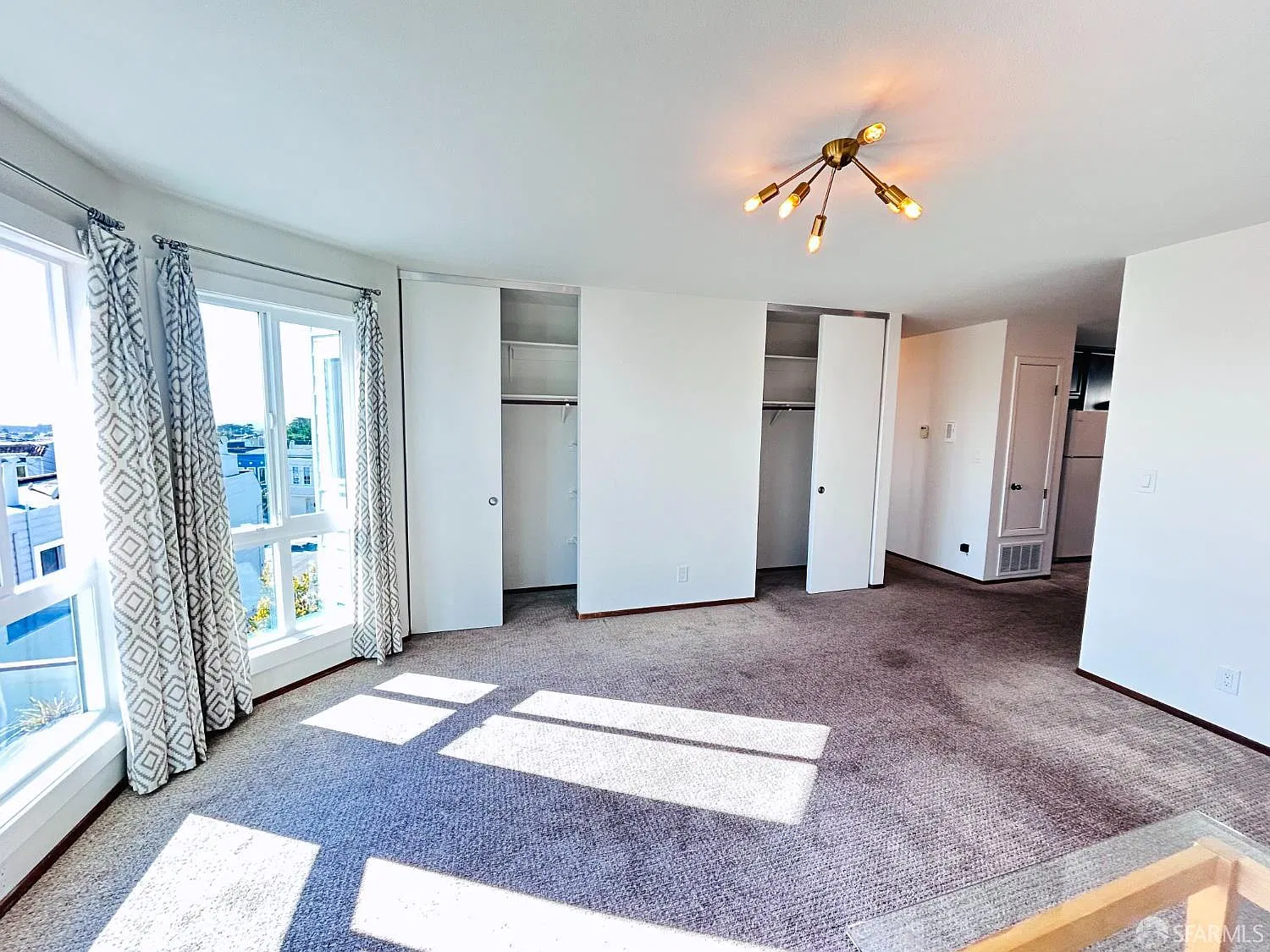 2 bed, 1.5 bath, $5,600 — Photo 2