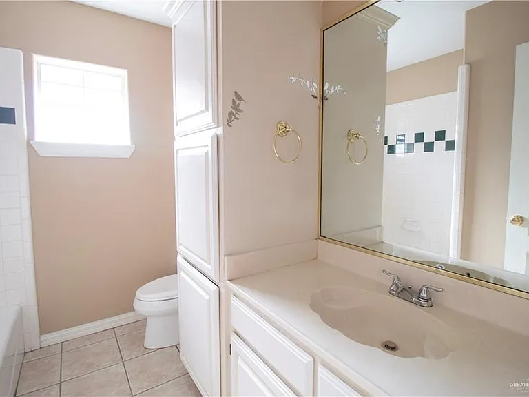 1905 Fawn Cir — Photo 10