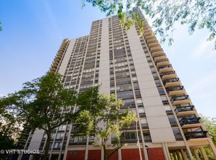 1360 N Sandburg Ter APT 2005, Chicago, IL 60610