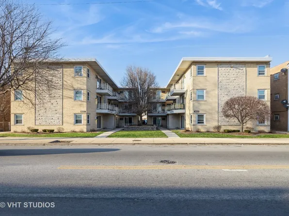 4418 W 55th St APT 2, Chicago, IL 60632
