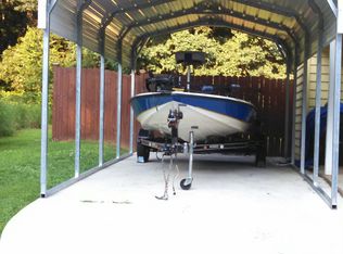 207 Oak Forest Dr, Canton, GA 30115