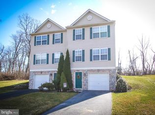 3575 Kortni Dr, Dover, PA 17315
