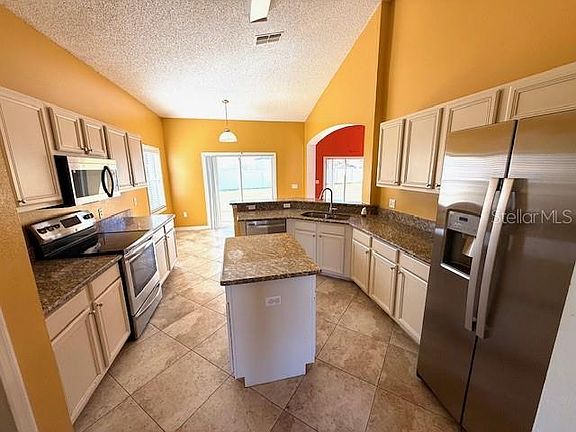 2nd image of 308 BIG SIOUX LANE