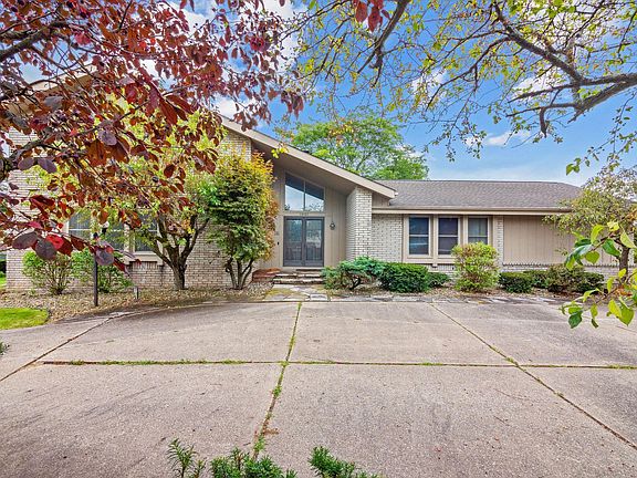 2nd image of 1821 Argosy Ct
