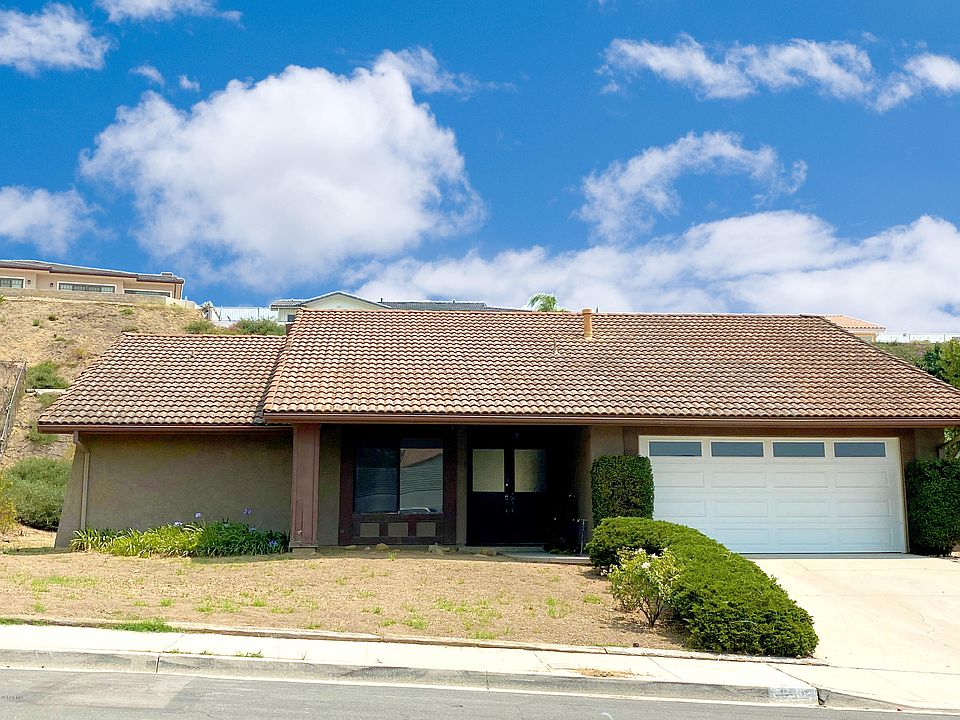 2nd image of 690 Creekmont Ct