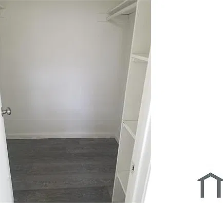 20954 Bryant St — Photo 4